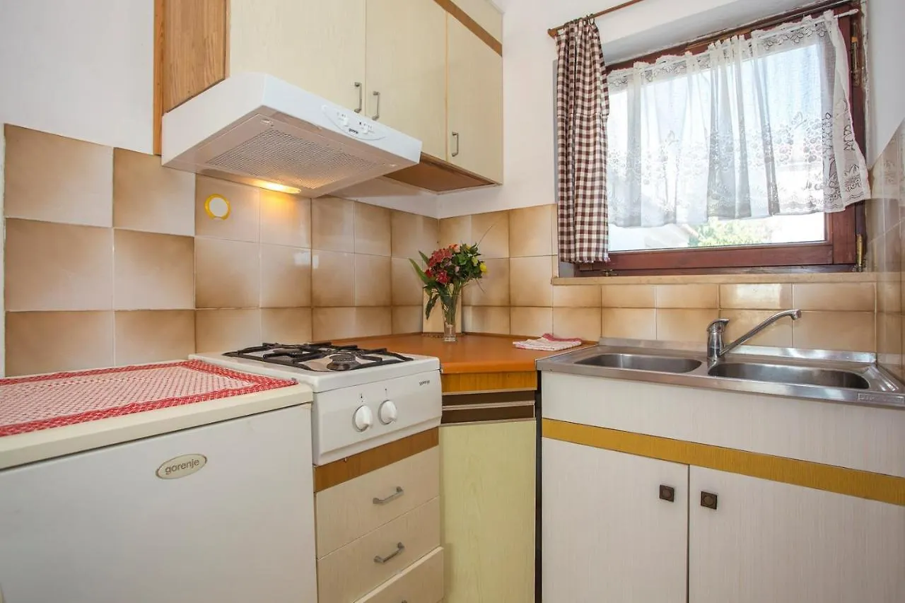 Apartments Jaksa 181 Pula Croatia